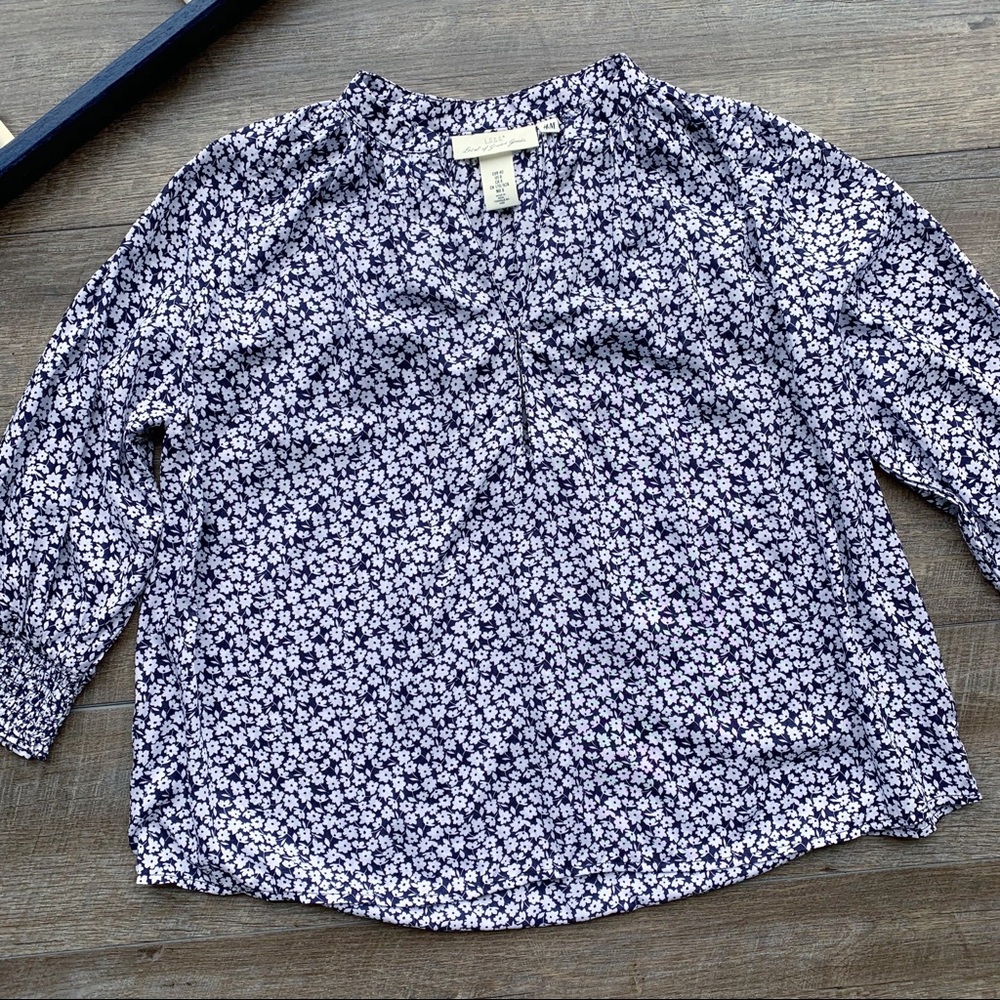 L.O.G.G. H&M Dark Blue & White Floral Blouse